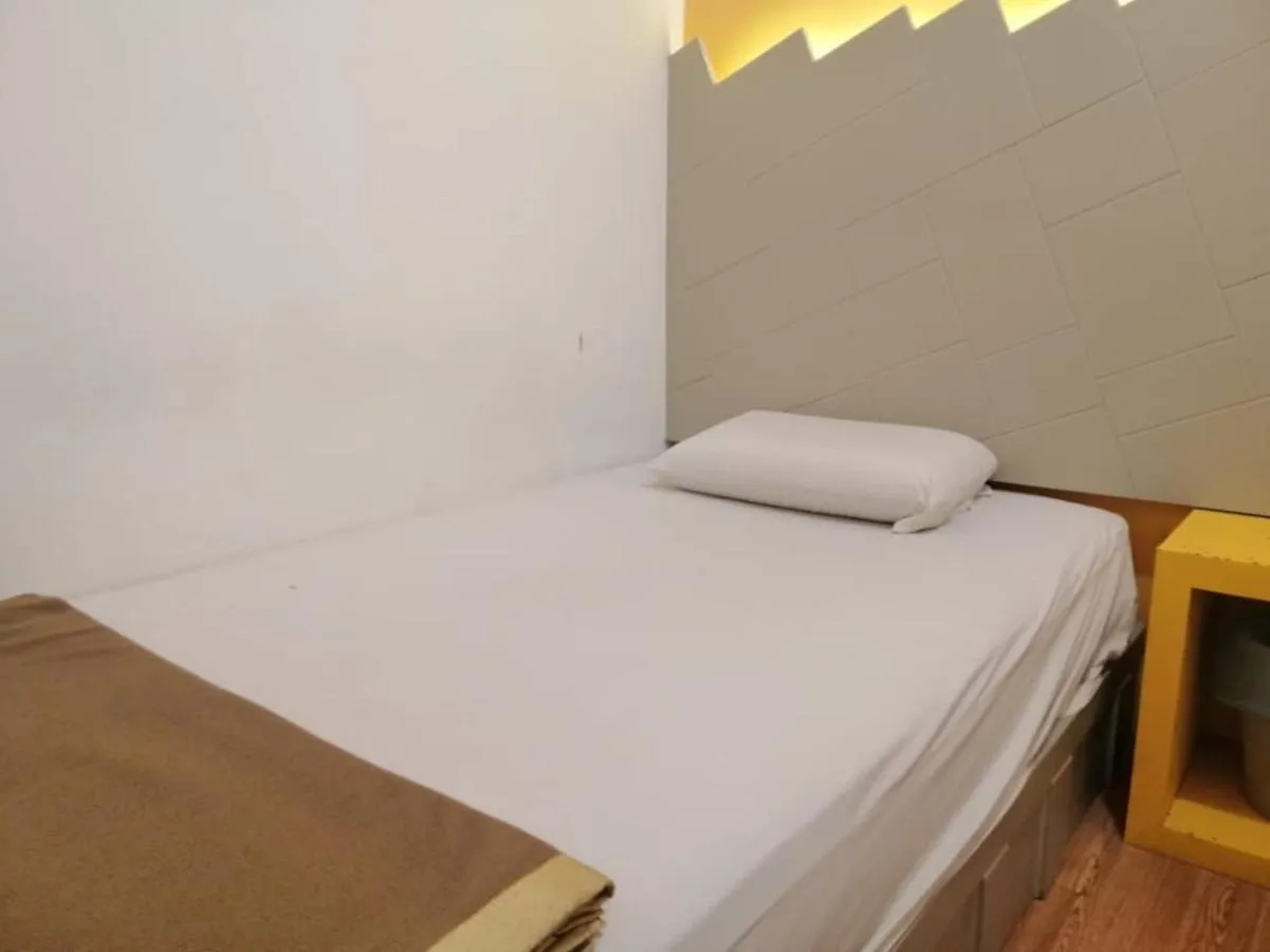 Spot On 89816 Warm Blanket Hotel Johor Bahru